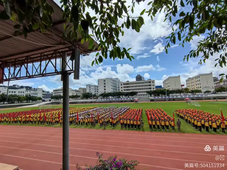 马关县第一中学校2026届4分部军训风采